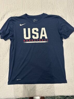 Nike dri fit USA basketball large
